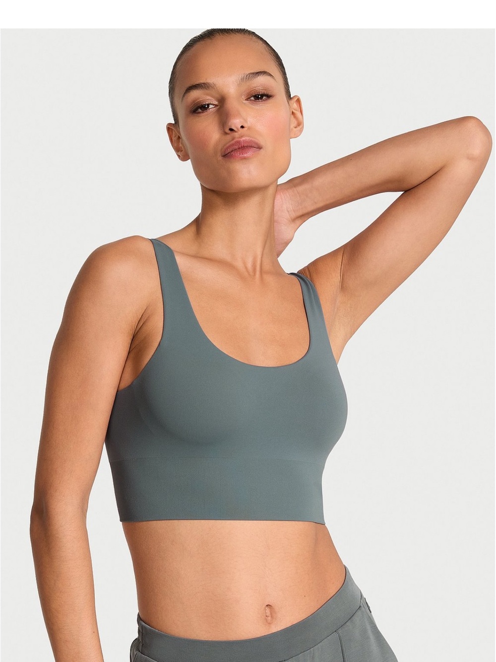 Victoria’s Secret Seamless Contort Sports Bra in Steel Grey